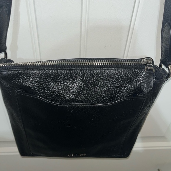 Coach New York Beckett Pocket Crossbody, Pebble Black Leather, Adjustable Strap - Picture 6 of 16